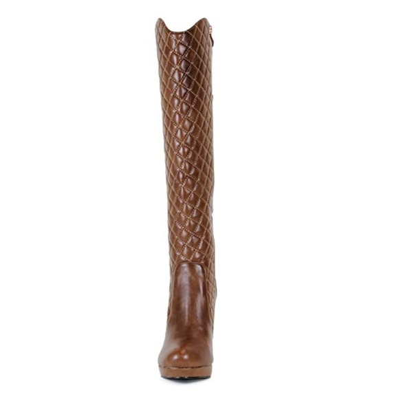 NWT Quilted Diagonal Zip Vegan Leather Knee Boot - Picture 7 of 8